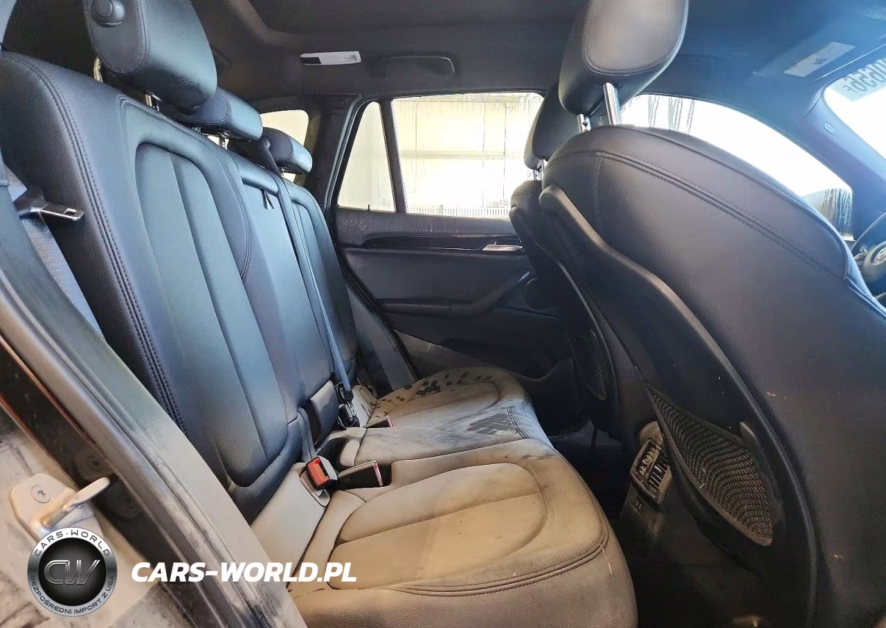 2020 BMW X1 xDrive28I VIN:WBXJG9C02L3L57606 - 10