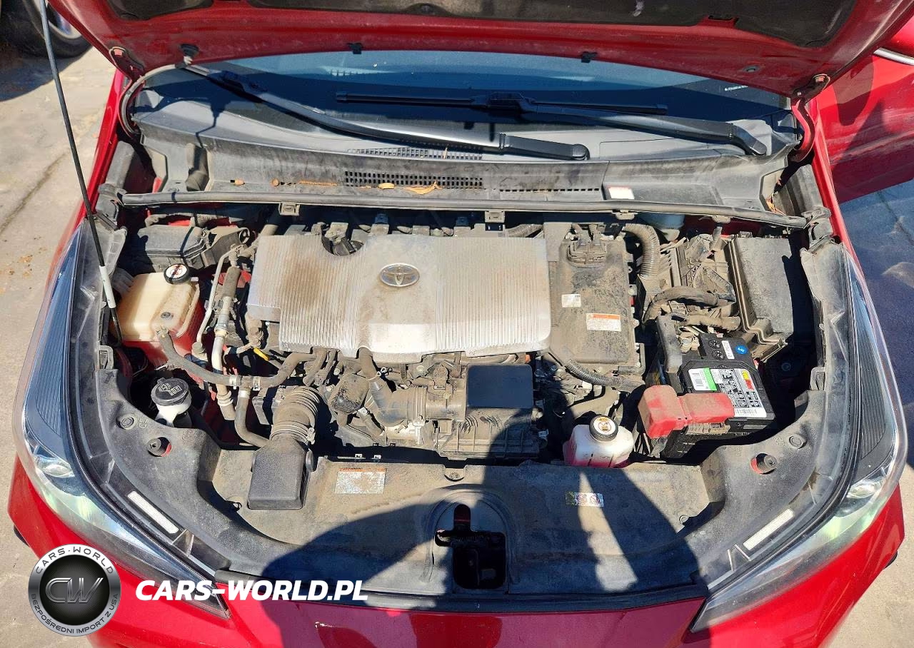 2020 Toyota Prius L Eco VIN:JTDKARFU6L3112583 - 11
