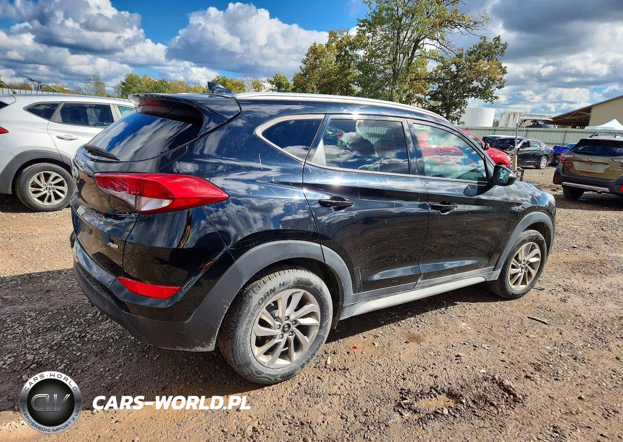2018 Hyundai Tucson Sel VIN:KM8J3CA43JU725127 - 3