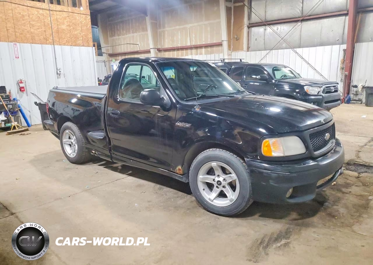 1999 Ford F150 Svt Lightning VIN:2FTZF0733XCB06757 - 4