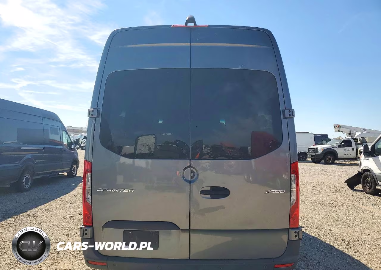 2019 Mercedes-Benz Sprinter 2500 VIN:W1Z4EFHY3KP196419 - 6