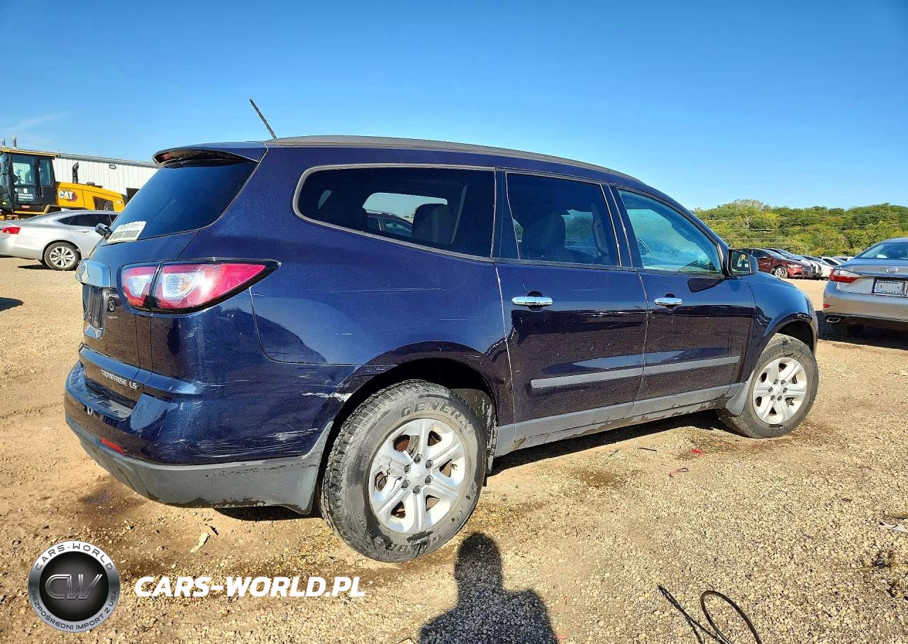 2015 Chevrolet Traverse Ls VIN:1GNKRFED8FJ364108 - 3