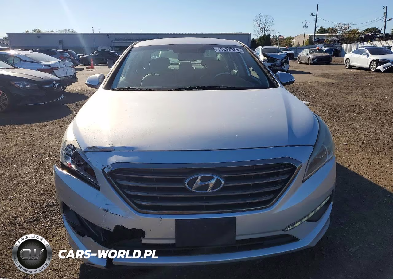 2015 Hyundai Sonata Limited VIN:5NPE34AF4FH200804 - 5