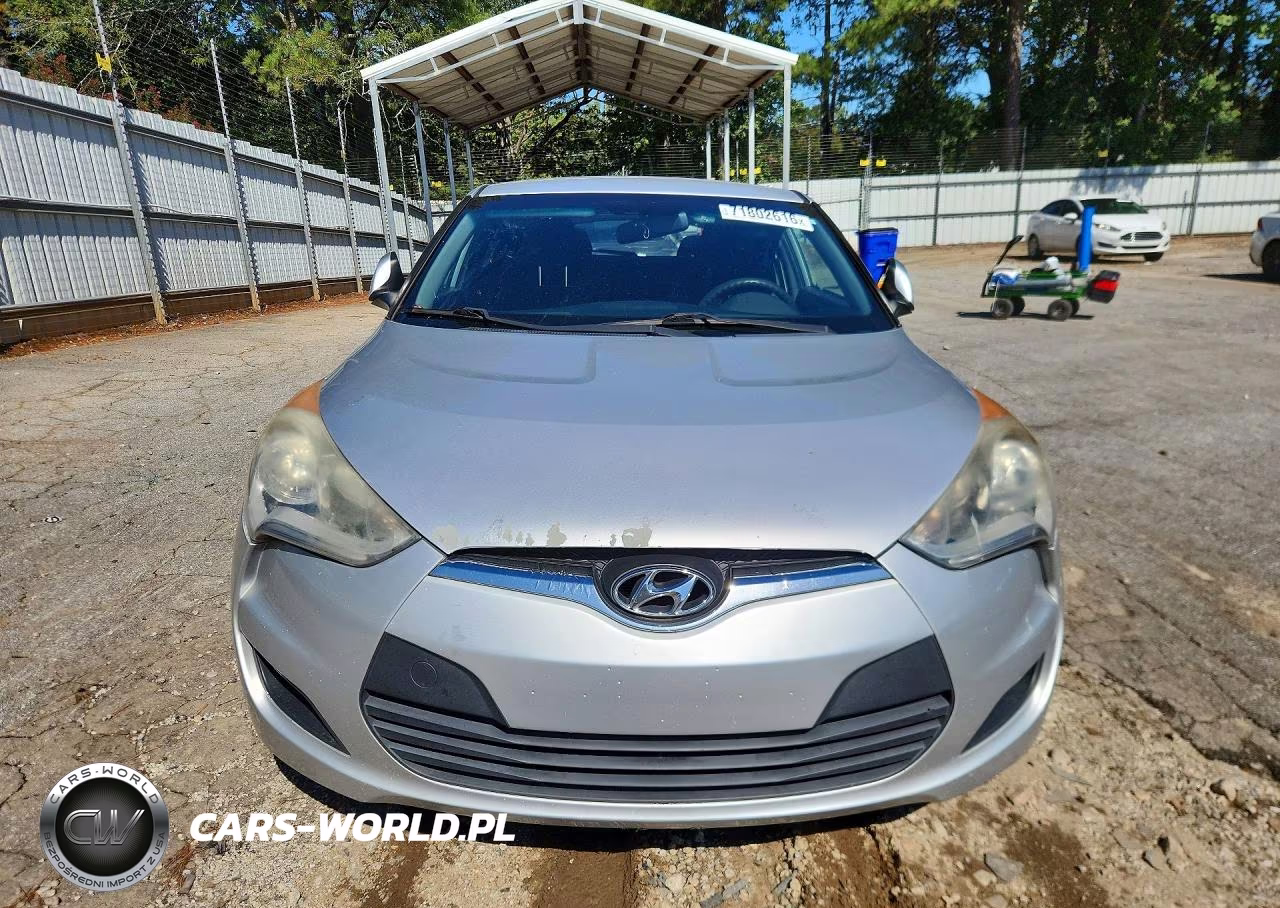 2016 Hyundai Veloster Base VIN:KMHTC6AD1GU288294 - 5