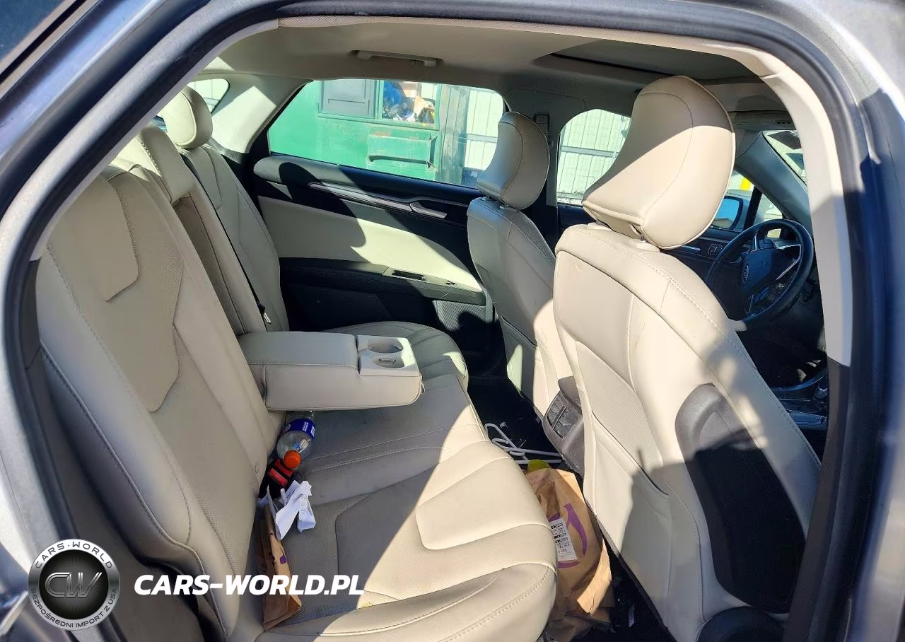 2016 Ford Fusion Titanium VIN:3FA6P0K93GR237678 - 10