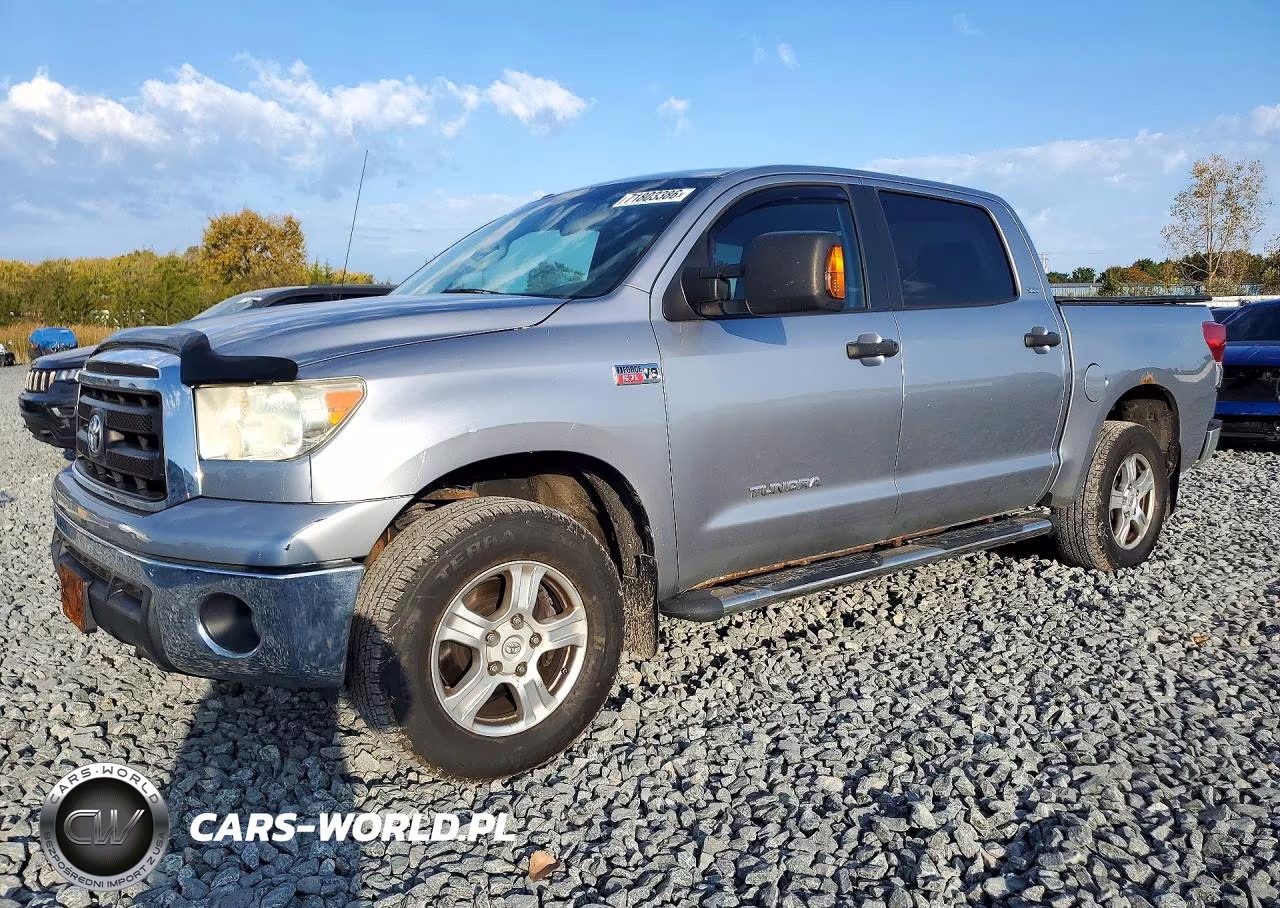 2010 Toyota Tundra Crewmax Sr5 – zdjęcie 1 z 12