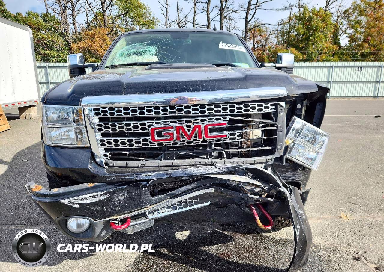 2012 GMC Sierra K2500 Denali VIN:1GT125E83CF155833 - 5