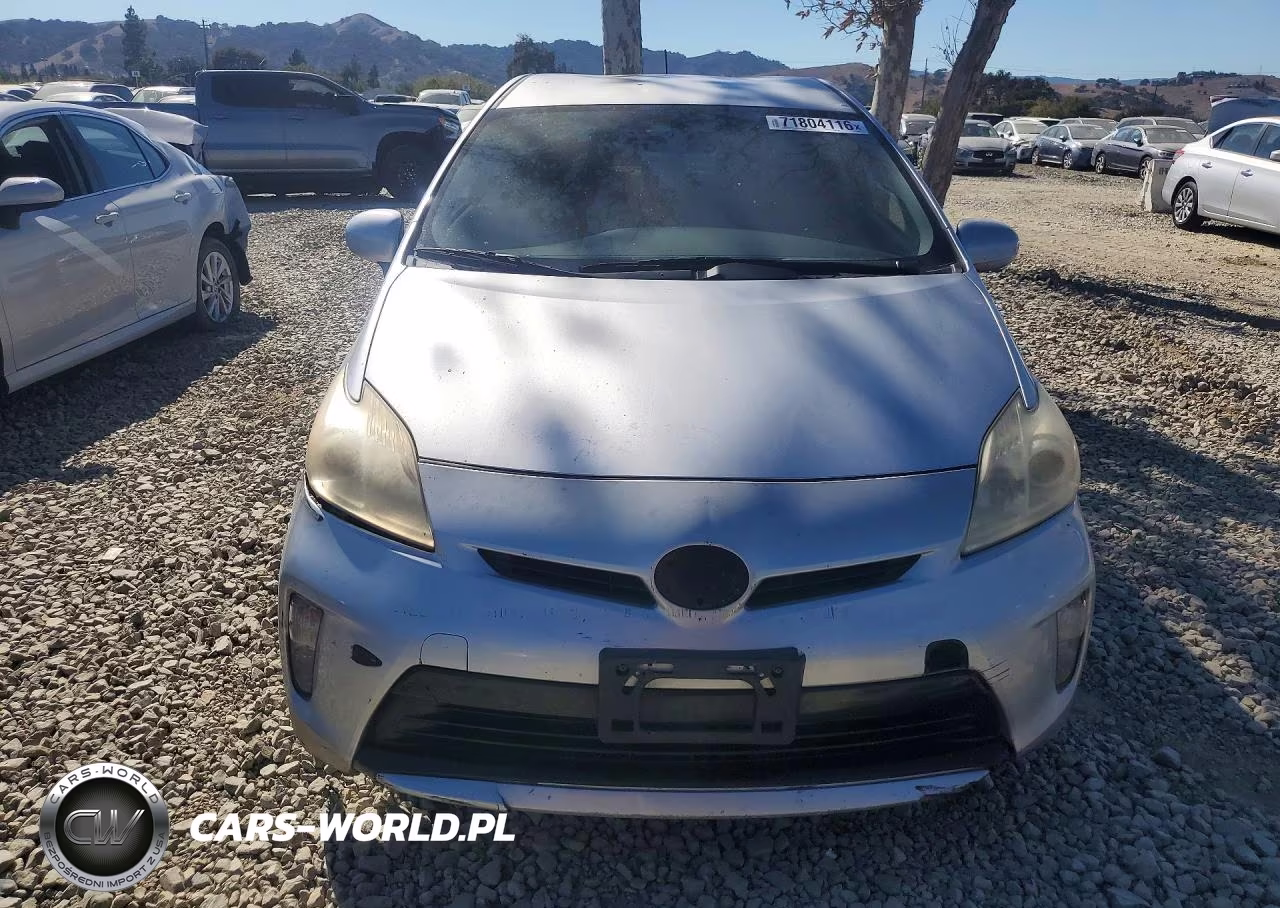 2012 Toyota Prius Two VIN:JTDKN3DU2C5450457 - 5