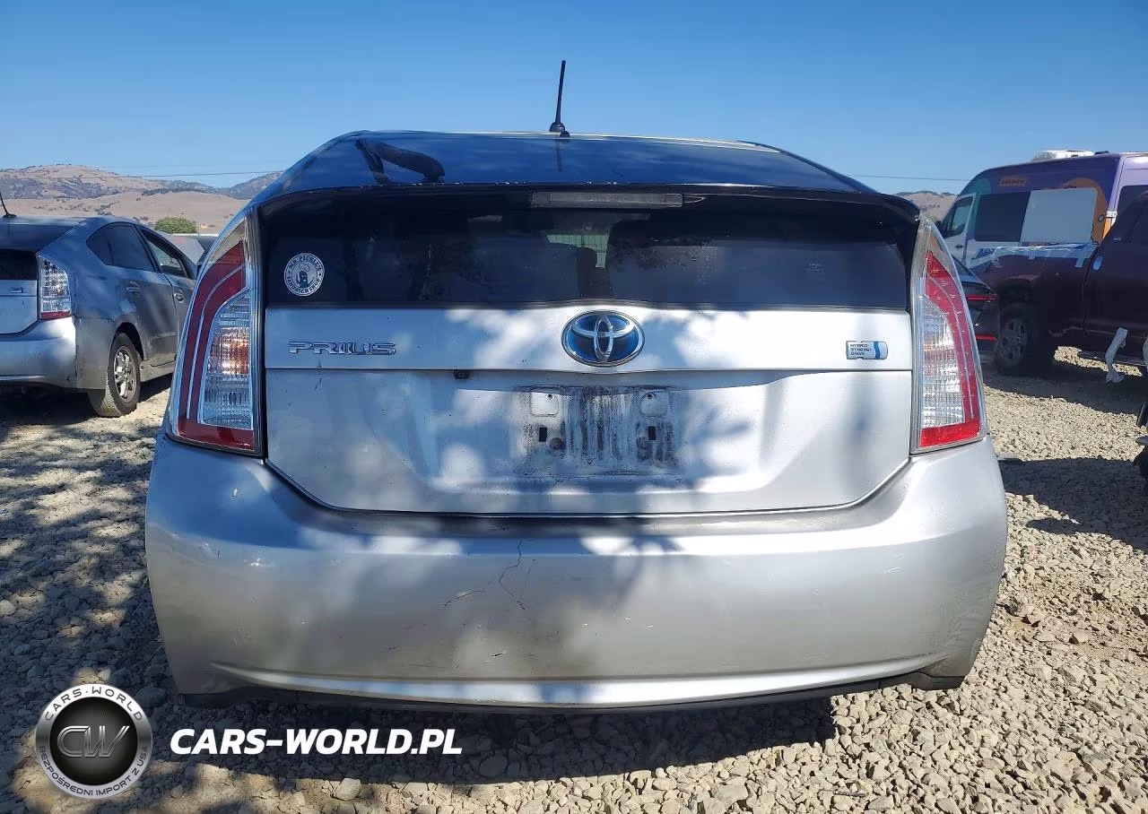 2012 Toyota Prius Two VIN:JTDKN3DU2C5450457 - 6