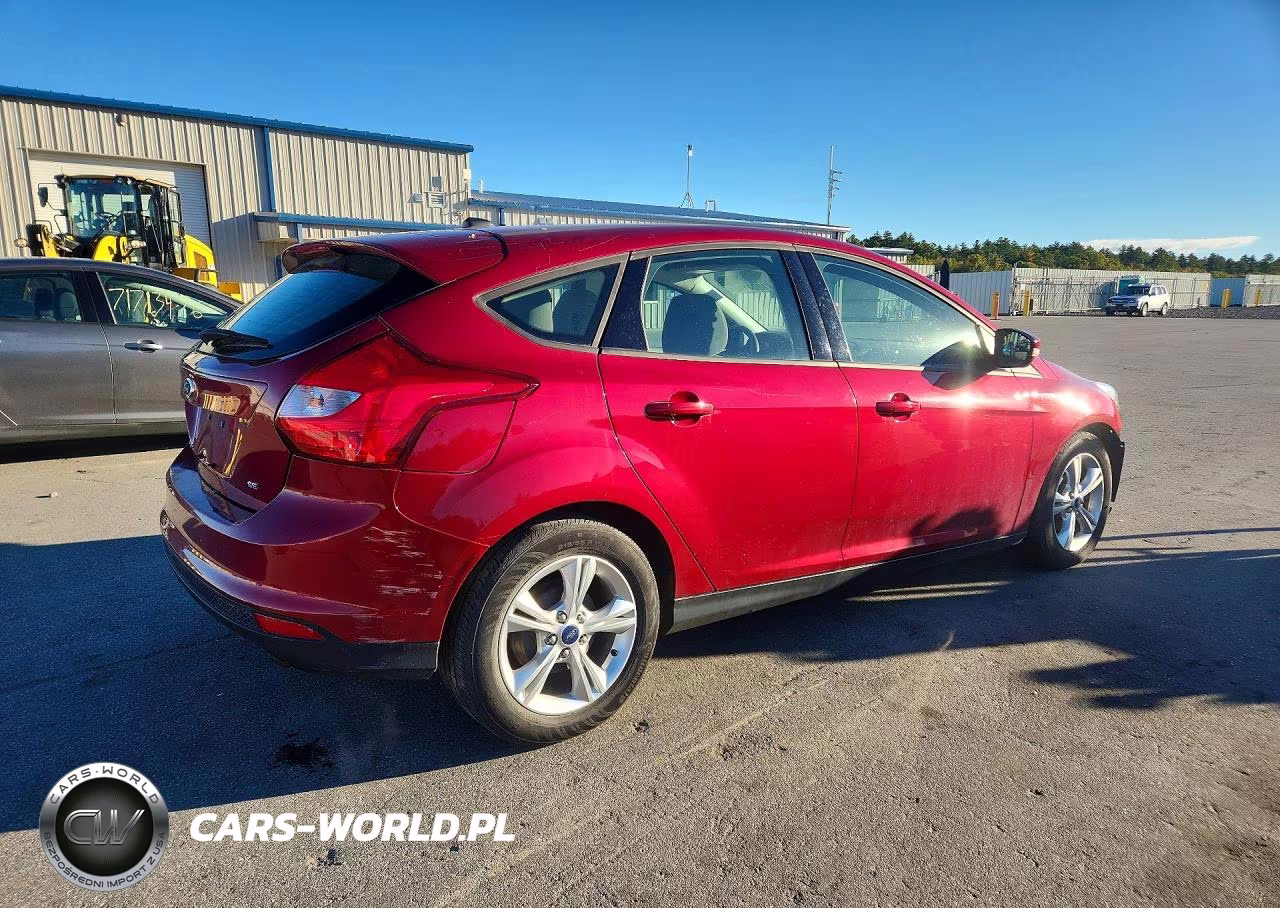 2013 Ford Focus Se VIN:1FADP3K25DL325654 - 3