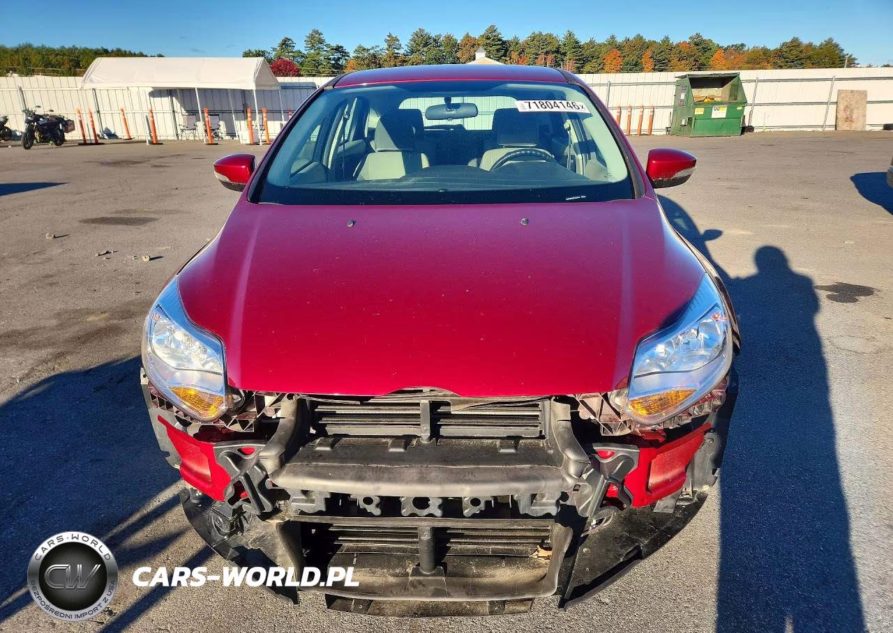 2013 Ford Focus Se VIN:1FADP3K25DL325654 - 5