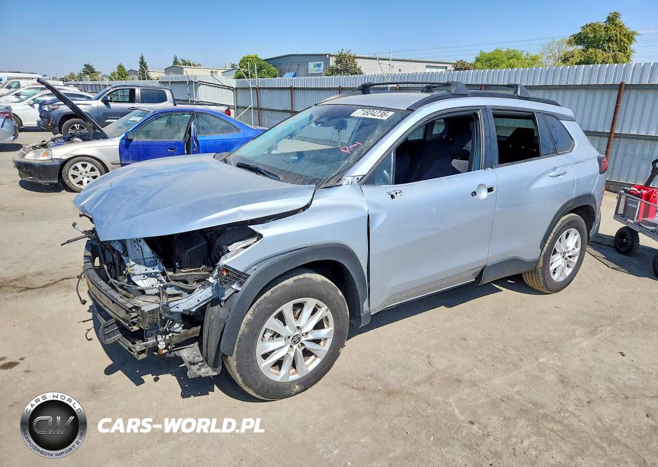 2024 Toyota Corolla Cross Le VIN:7MUCAAAG2RV080736 - 1