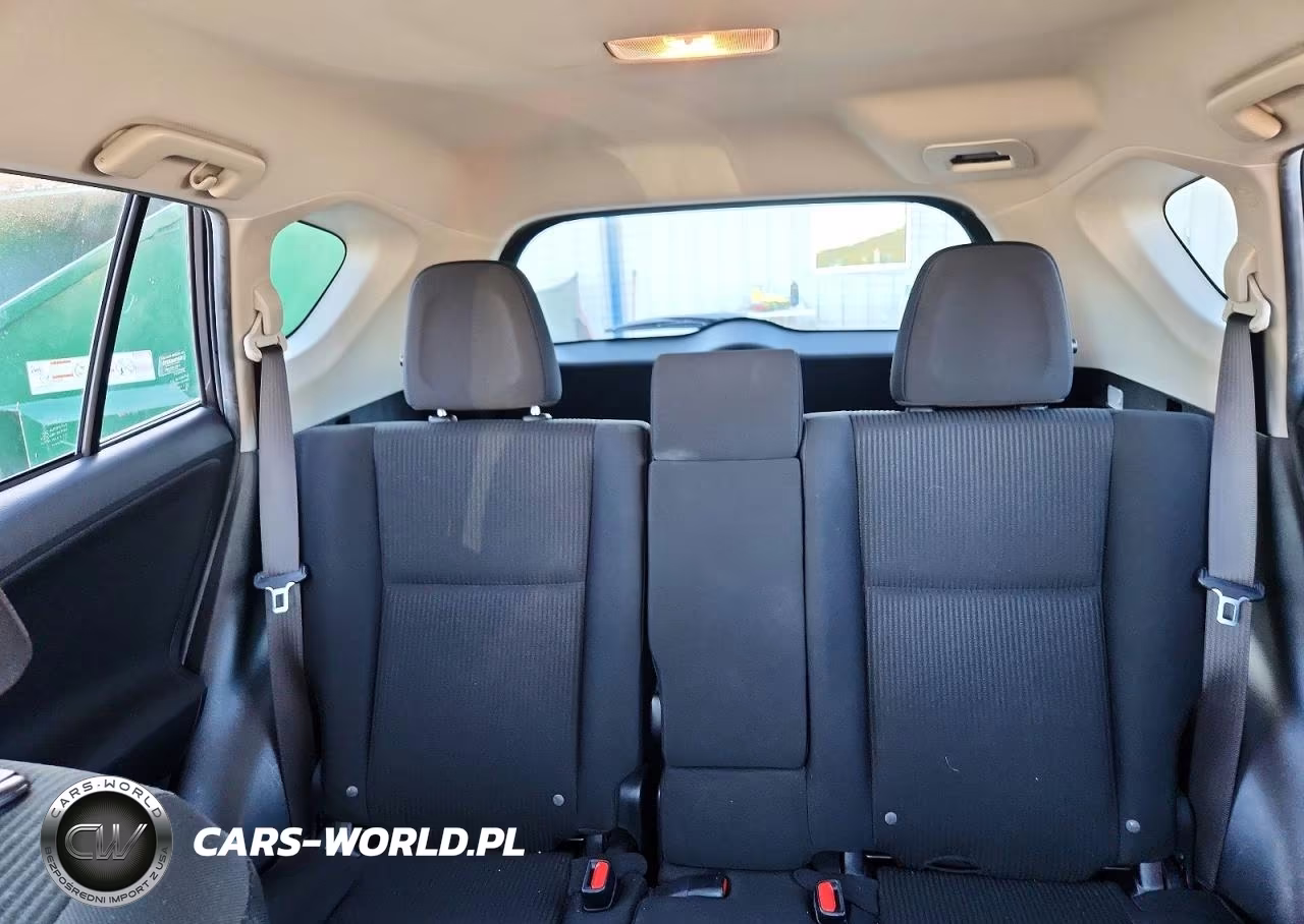 2018 Toyota Rav4 Le VIN:JTMBFREV8JJ198662 - 10