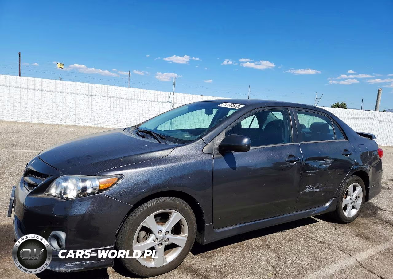2013 Toyota Corolla S