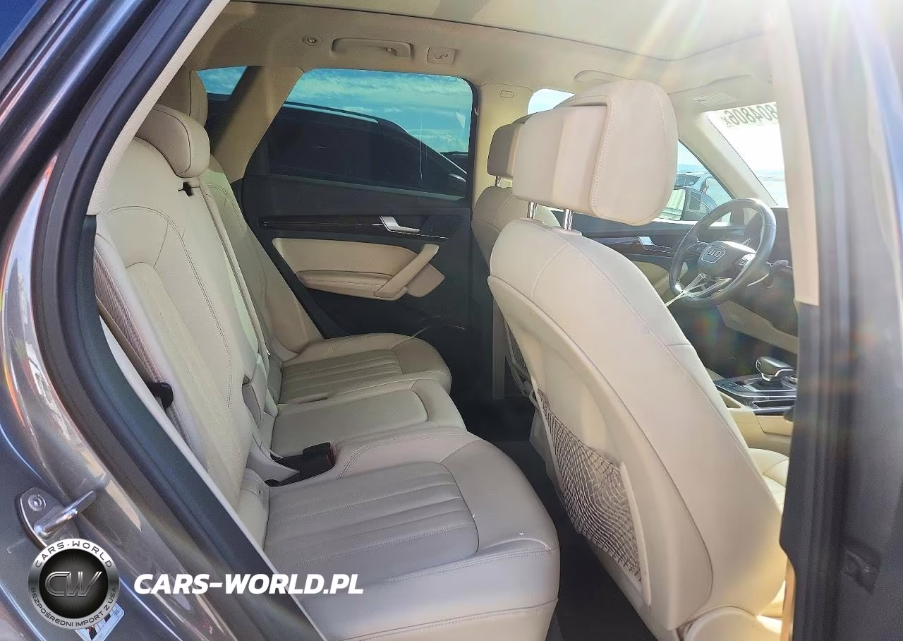 2020 Audi Q5 Premium Plus VIN:WA1BNAFYXL2069004 - 11