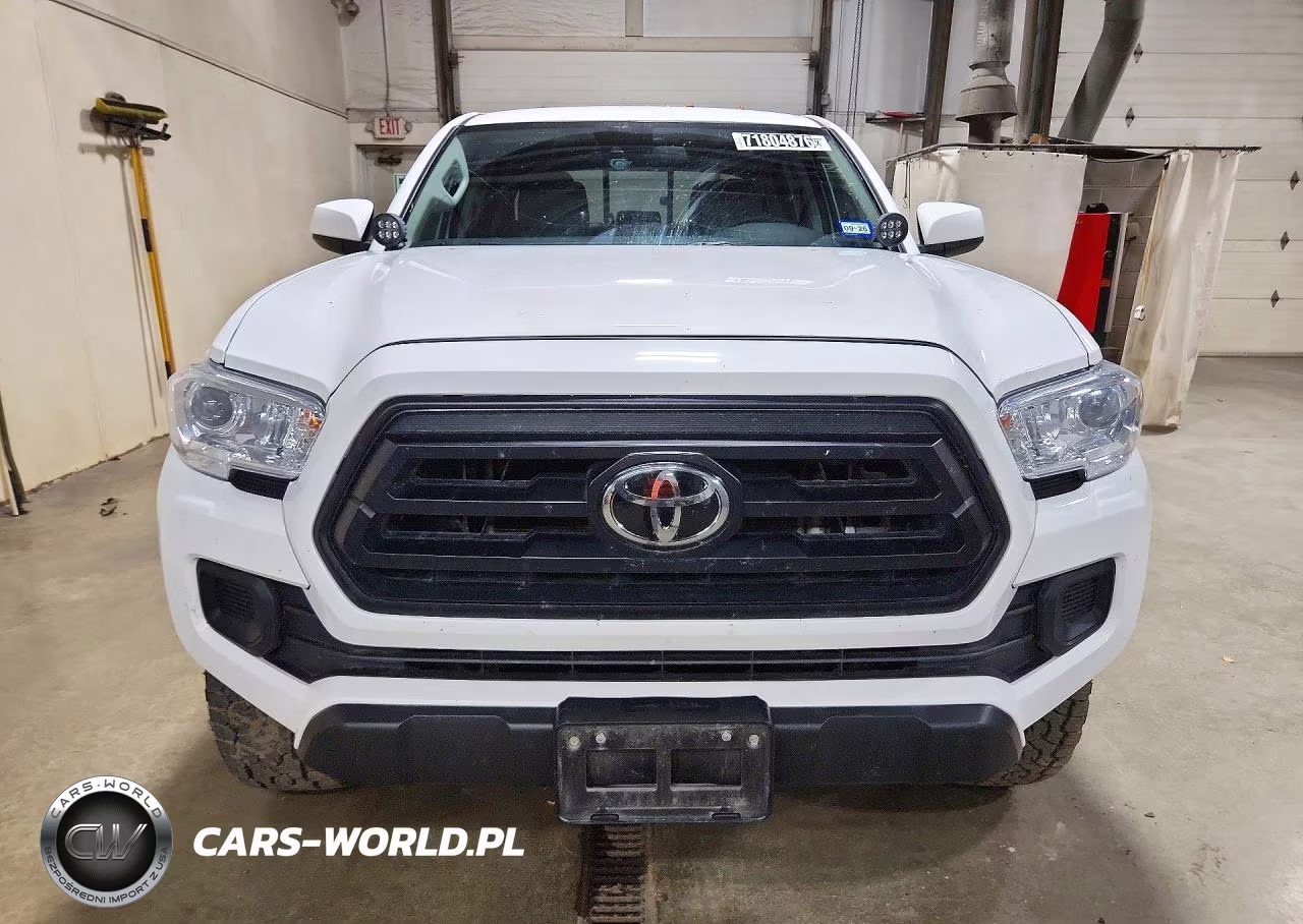 2023 Toyota Tacoma Sr V6 VIN:3TYCZ5AN1PT123540 - 5