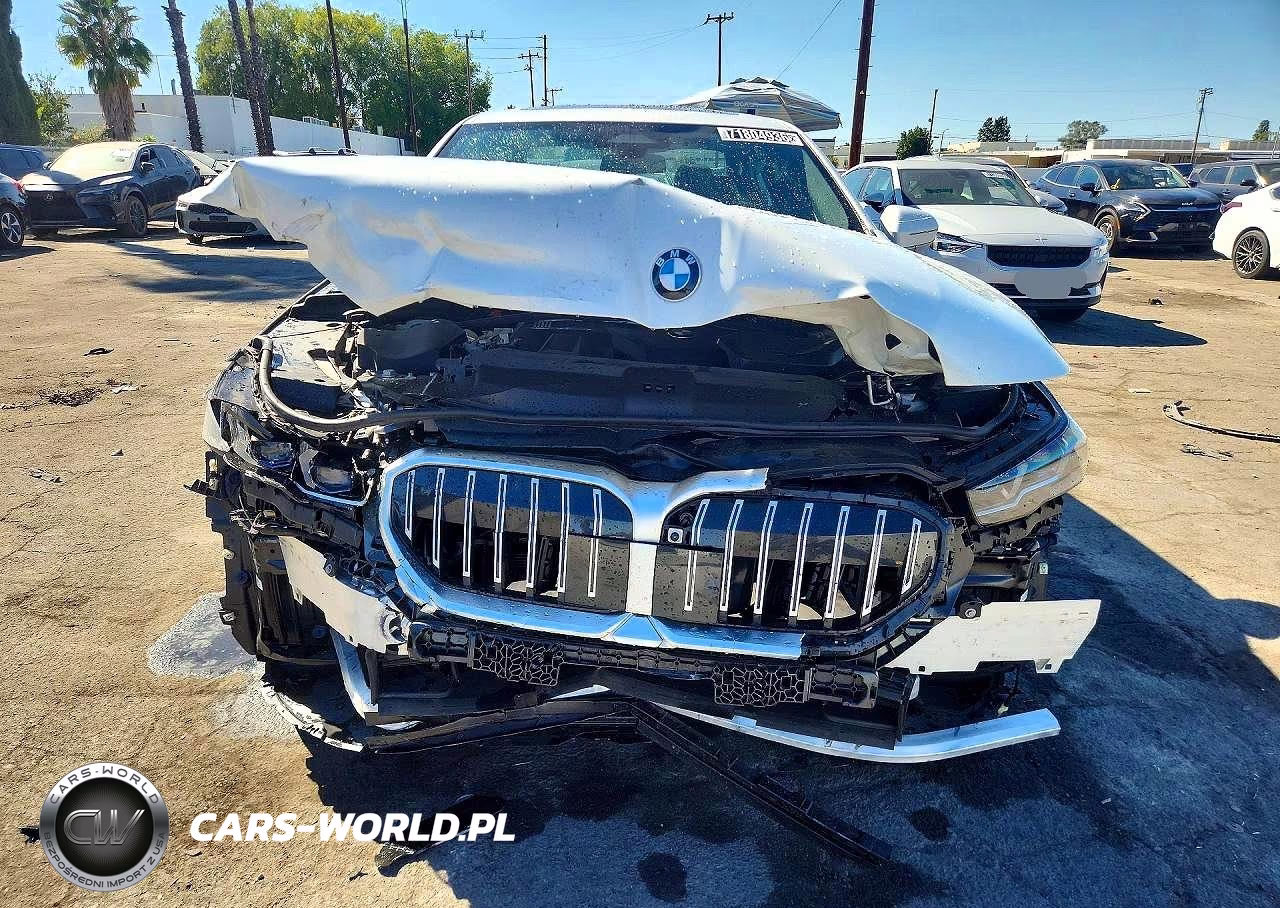 2026 BMW 530 Xi VIN:WBA53FJ09TCV04402 - 5