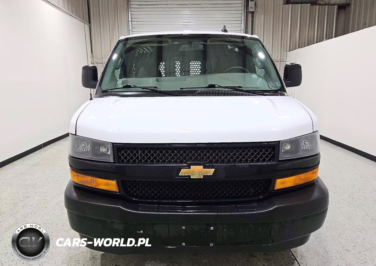 2022 Chevrolet Express G2500 VIN:1GCWGAFP8N1217250 - 5