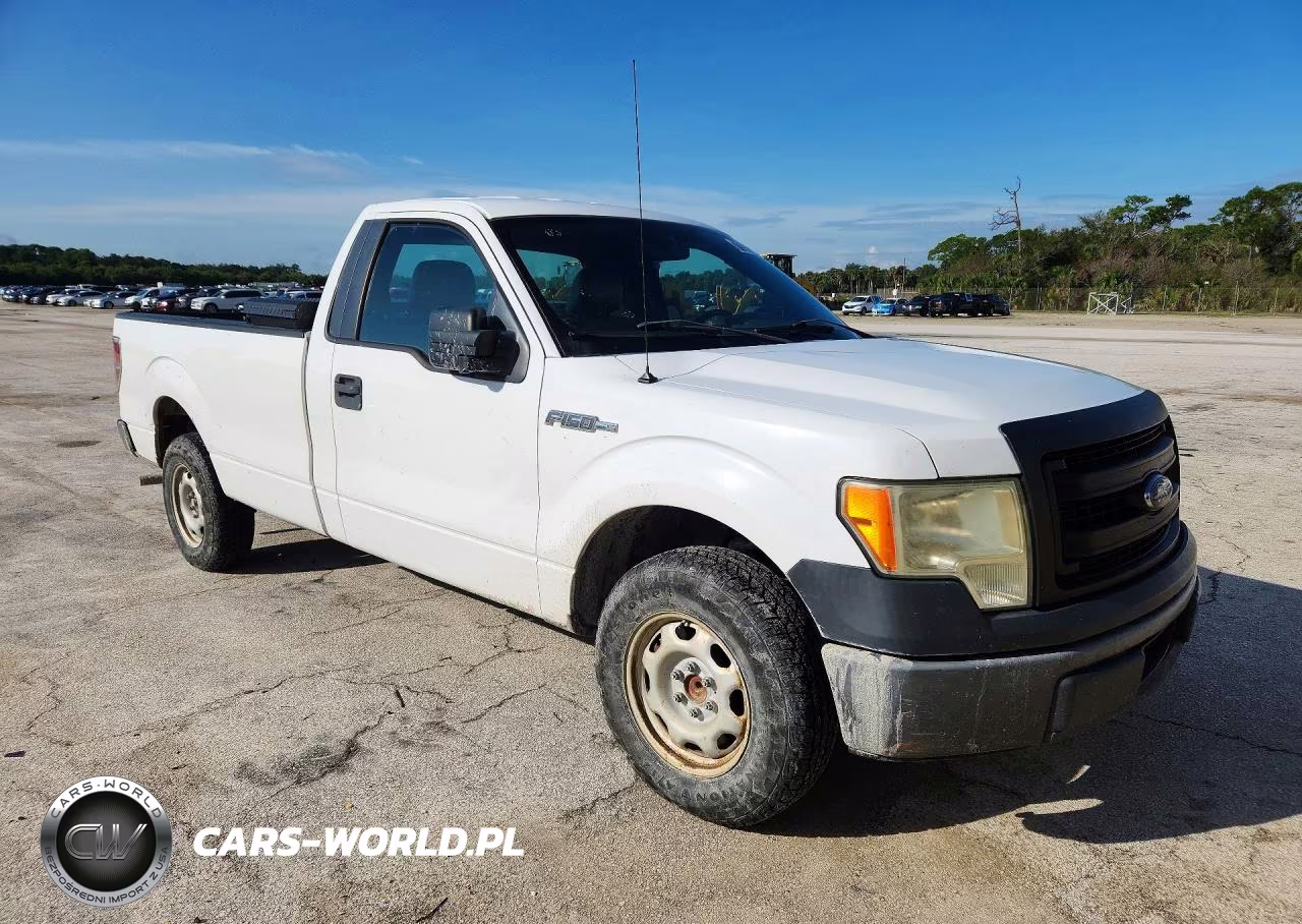 2014 Ford F150 VIN:1FTMF1CM4EKF55601 - 4