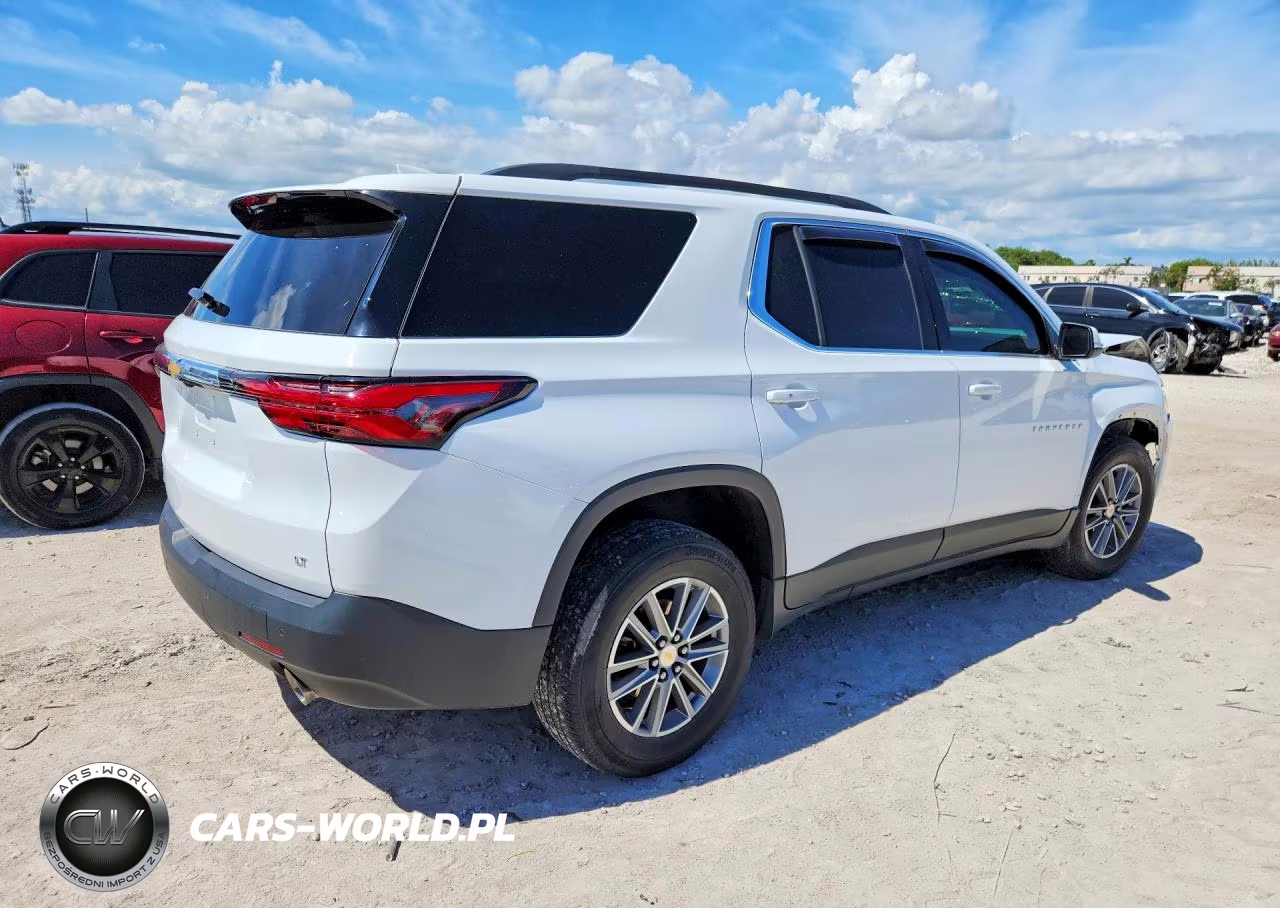 2022 Chevrolet Traverse Lt VIN:1GNERGKW4NJ192683 - 3