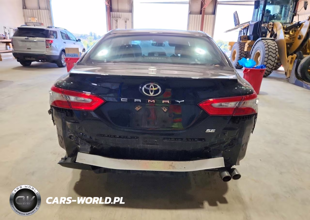 2018 Toyota Camry Se VIN:4T1B11HK8JU527257 - 6