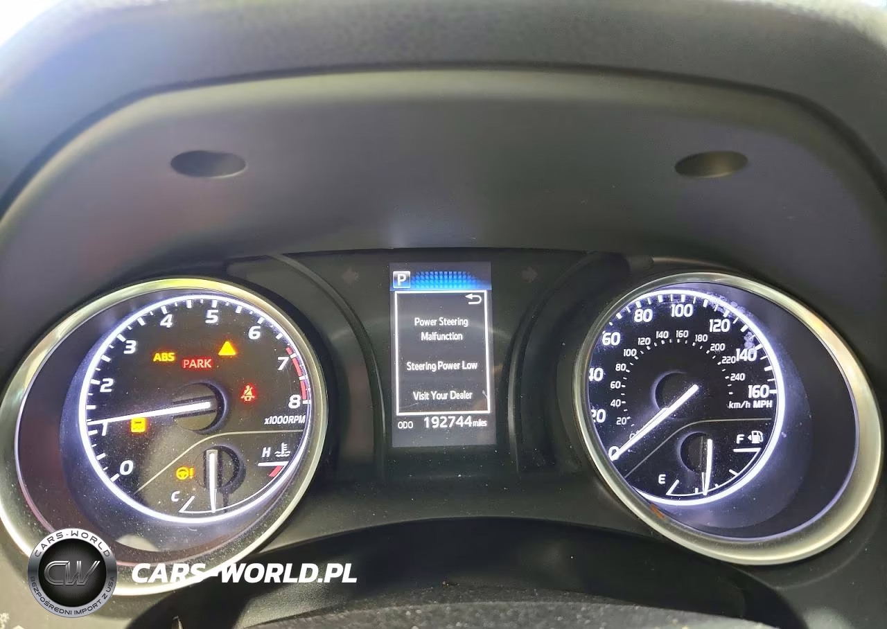 2018 Toyota Camry Se VIN:4T1B11HK8JU527257 - 9