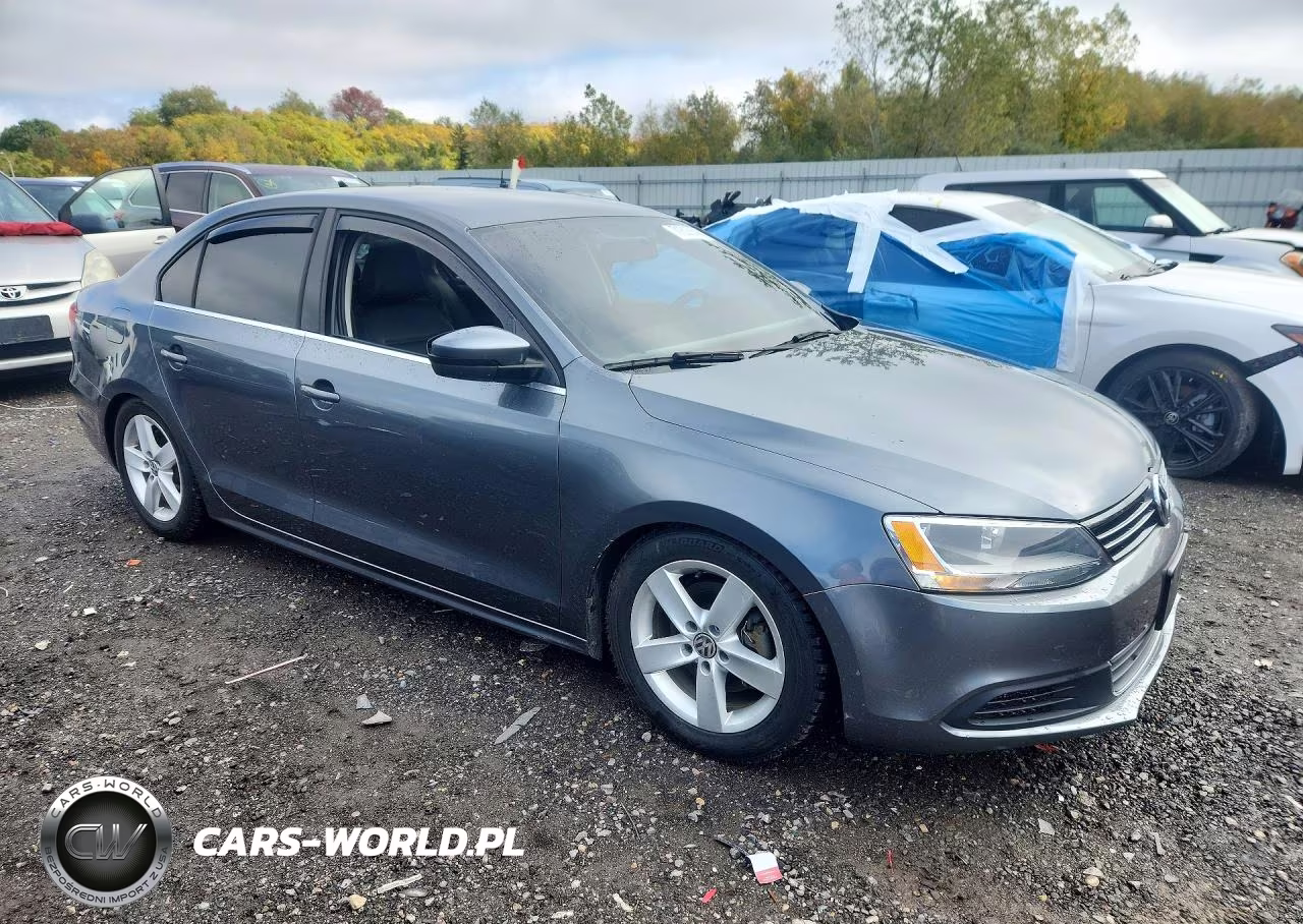 2014 Volkswagen Jetta Tdi VIN:3VW3L7AJ3EM328356 - 4