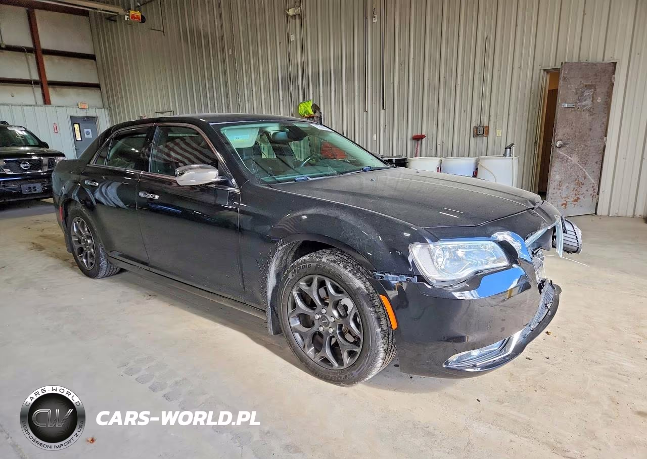 2016 Chrysler 300C VIN:2C3CCAKG9GH244258 - 4