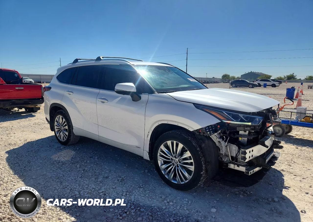 2025 Toyota Highlander Hybrid Platinum VIN:5TDEBRCH7SS673650 - 4