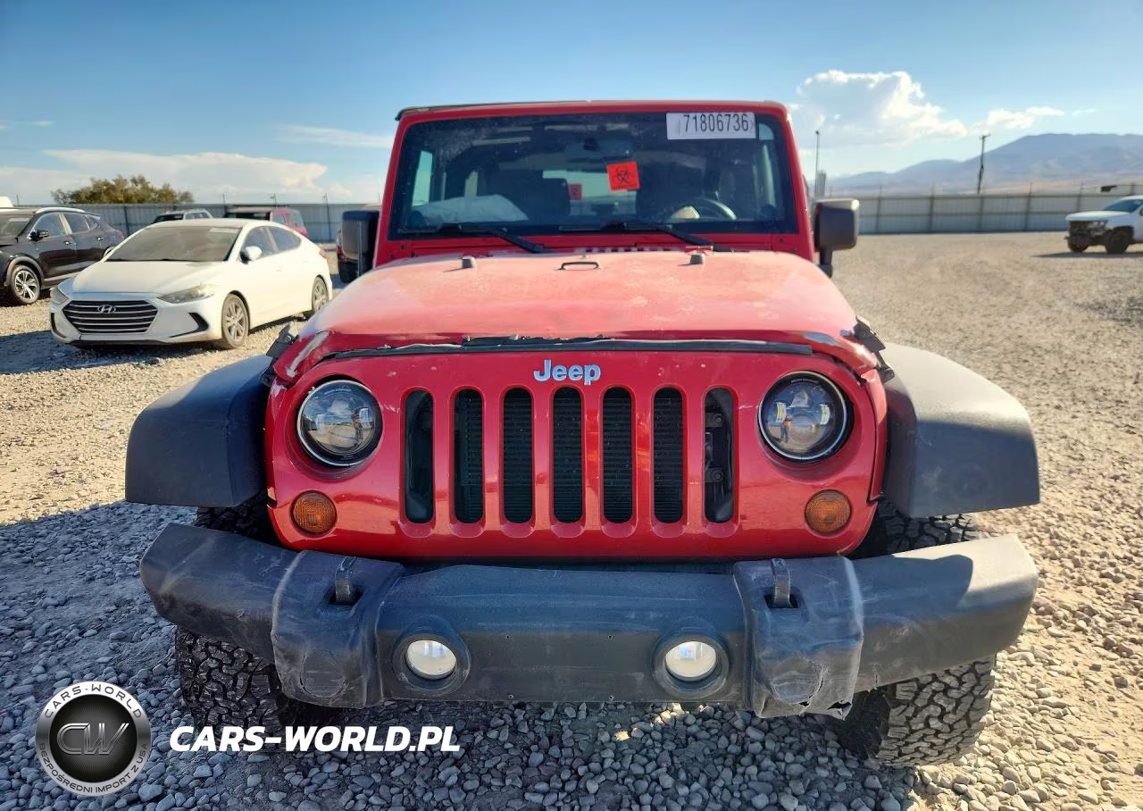 2012 Jeep Wrangler Sport VIN:1C4AJWAG5CL175900 - 5