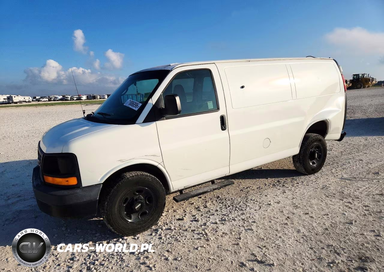 2008 GMC Savana G2500 VIN:1GTGG25C181186081 - 1