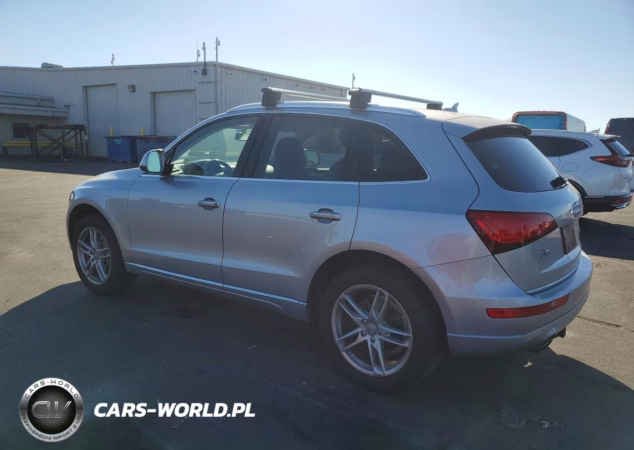 2016 Audi Q5 Premium VIN:WA1C2AFP8GA047700 - 2