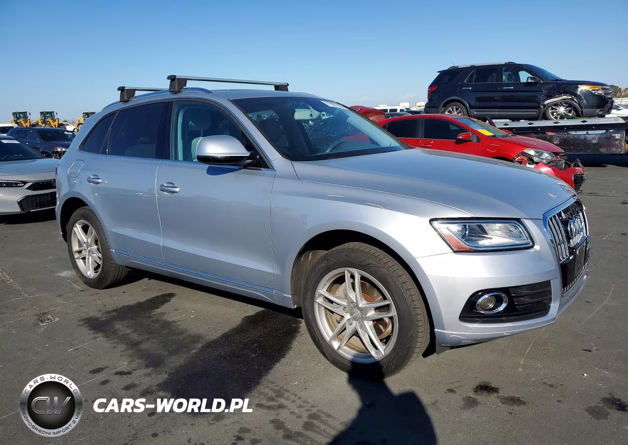 2016 Audi Q5 Premium VIN:WA1C2AFP8GA047700 - 4