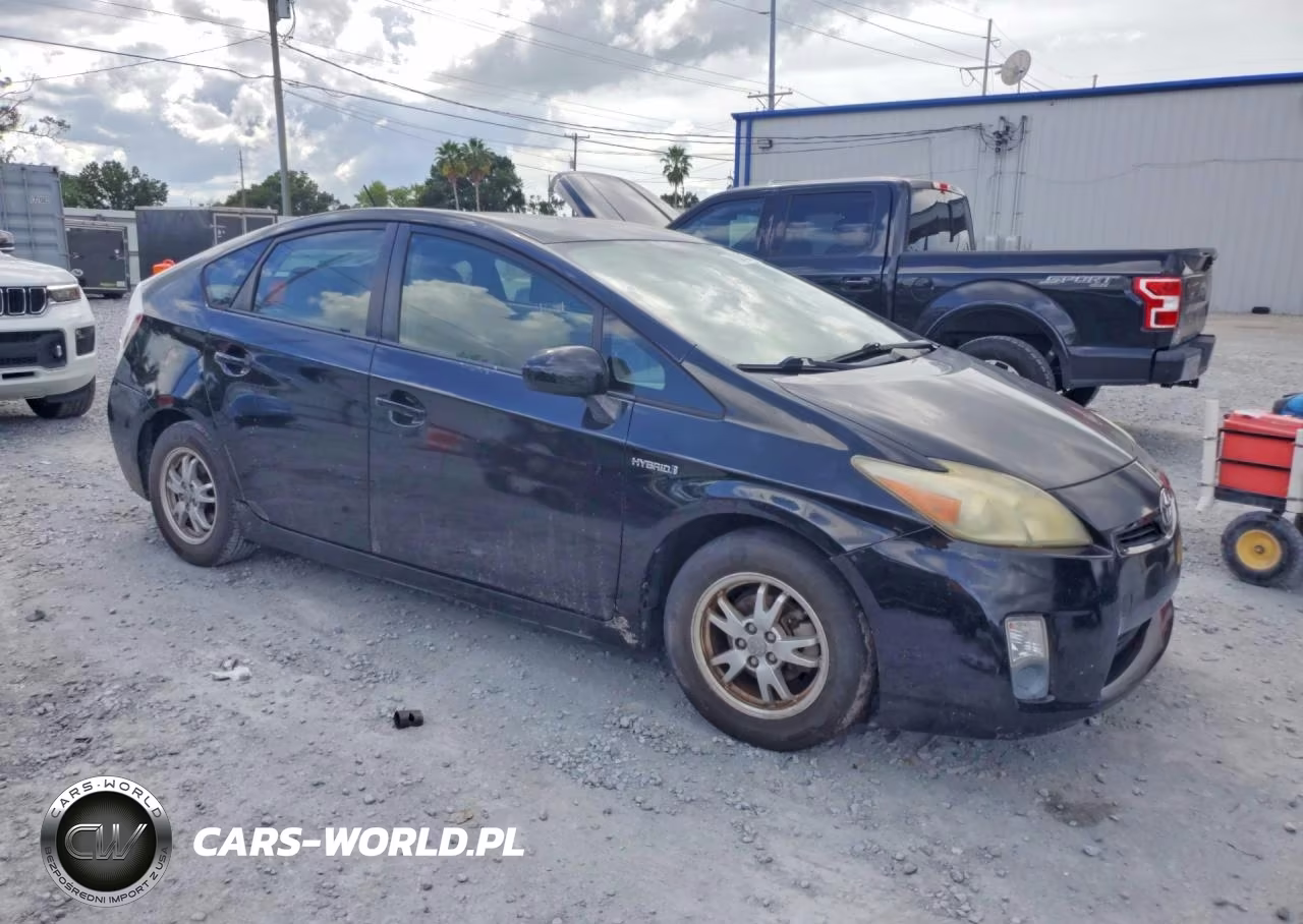 2011 Toyota Prius Three VIN:JTDKN3DU3B0291198 - 4