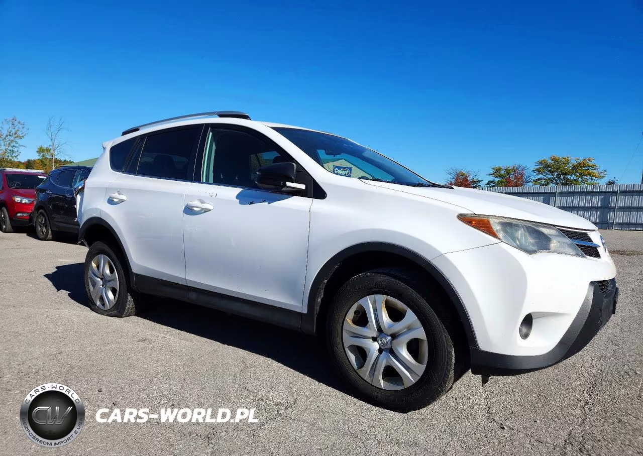 2015 Toyota Rav4 Le VIN:2T3BFREV4FW269560 - 4