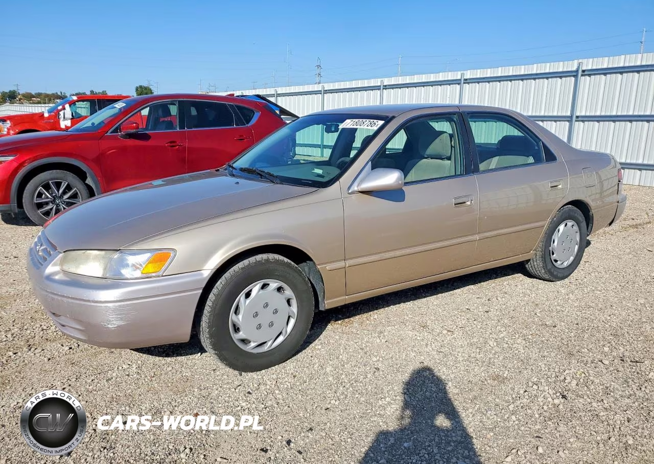 1999 Toyota Camry Le