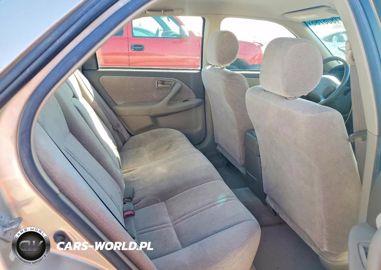 1999 Toyota Camry Le VIN:JT2BG22K5X0326667 - 10