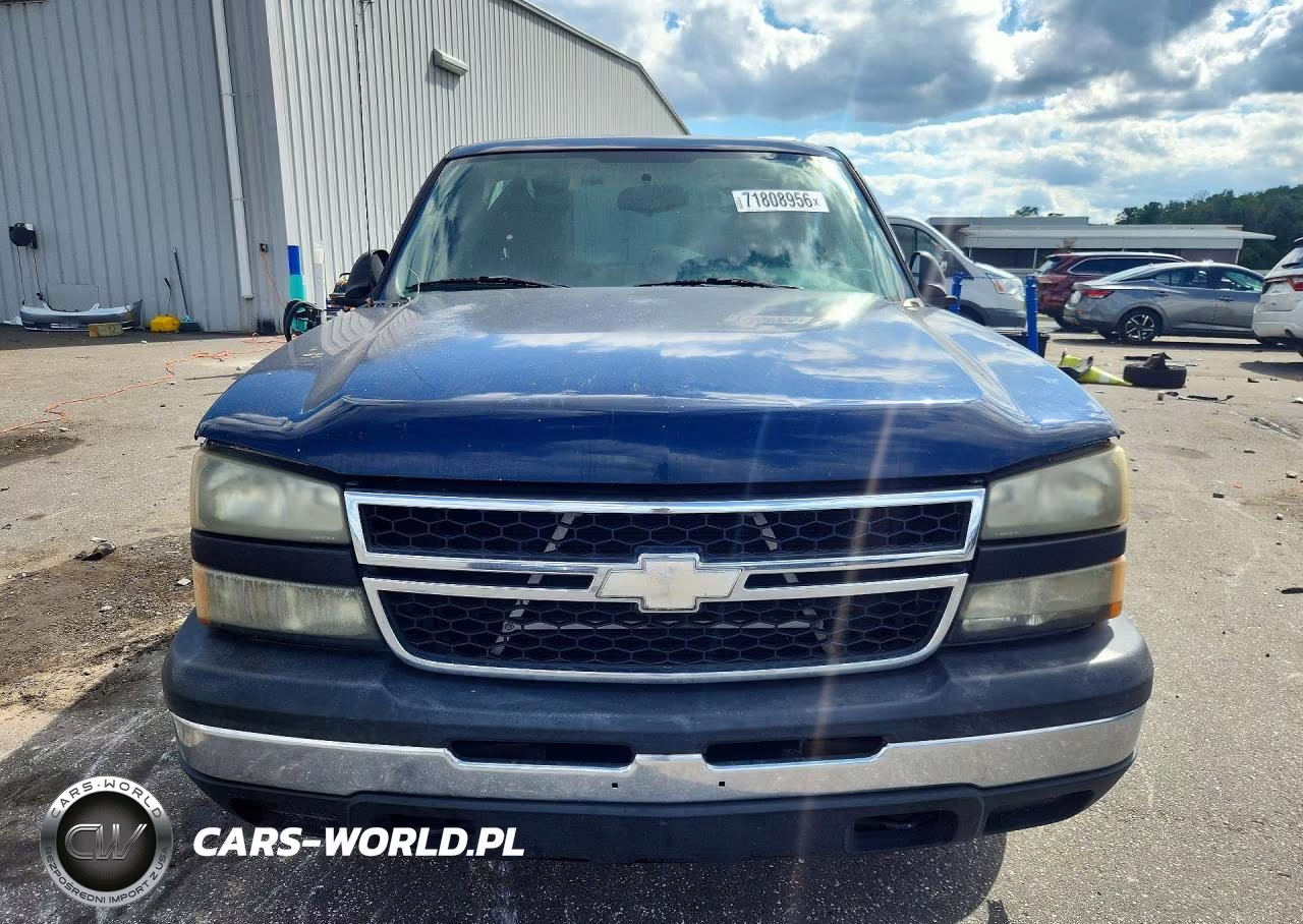 2007 Chevrolet Silverado C1500 Classic VIN:3GCEC14X17G227228 - 5