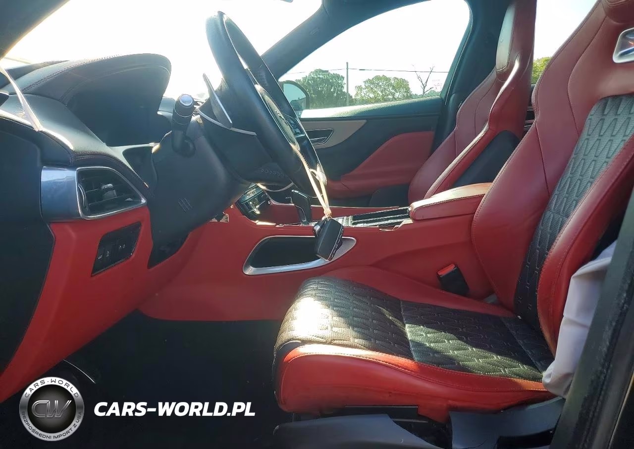 2020 Jaguar F-Pace Svr VIN:SADCZ2EE9LA630718 - 7