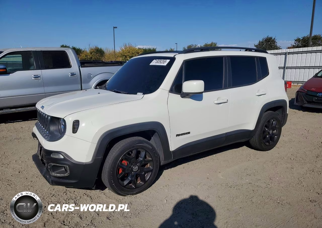 2015 Jeep Renegade Latitude – zdjęcie 1 z 12