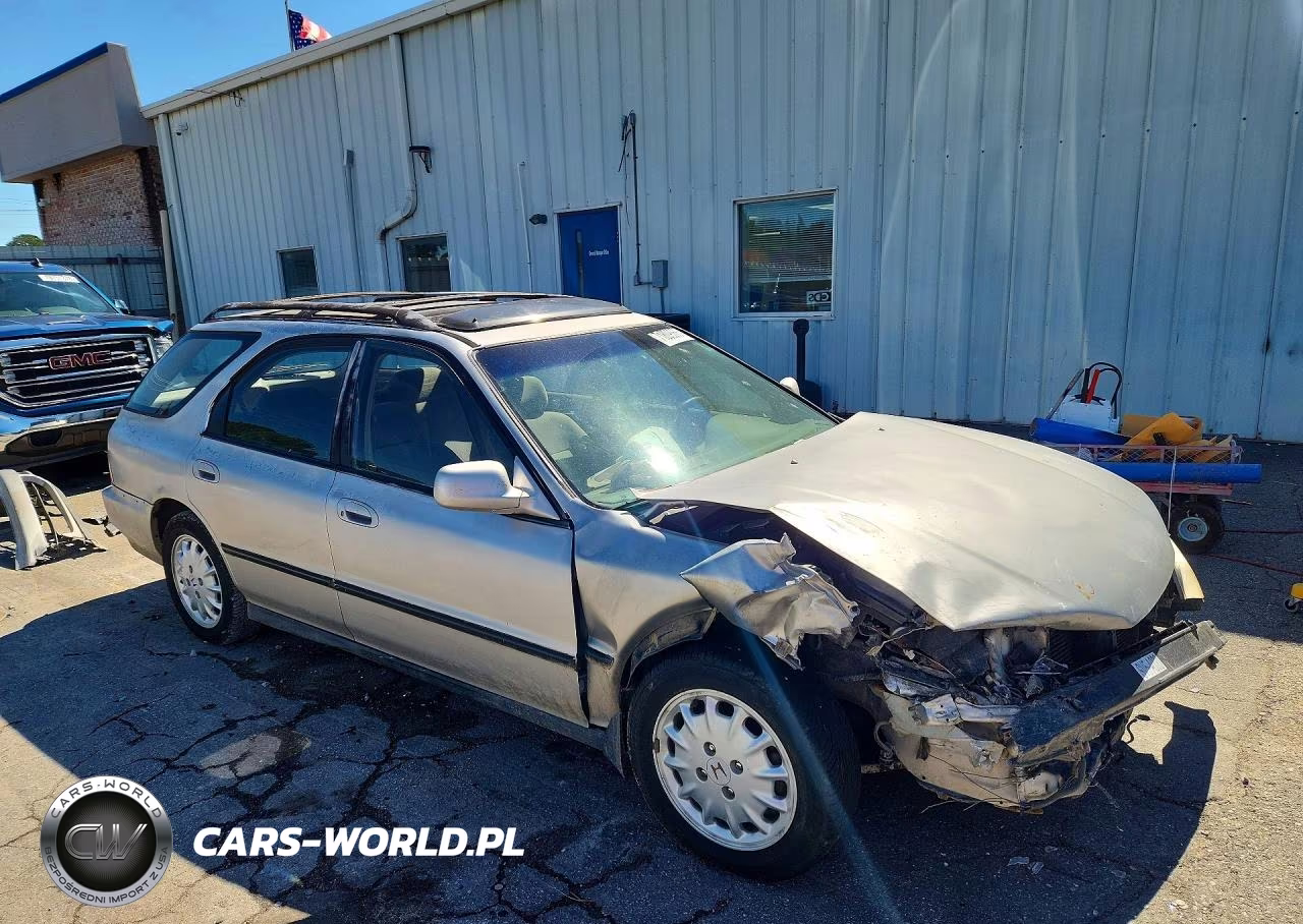 1997 Honda Accord Ex VIN:1HGCE189XVA006785 - 4