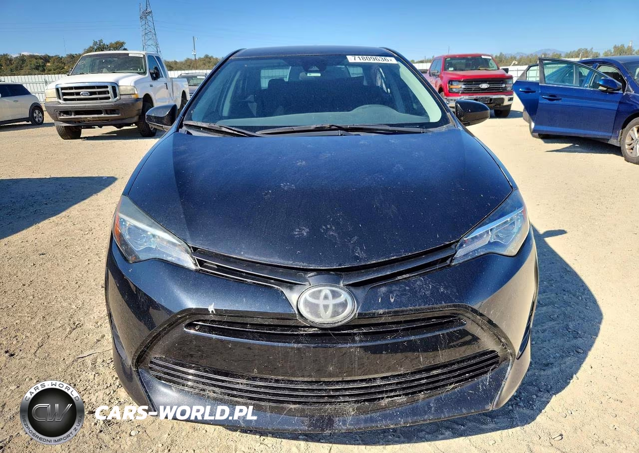 2019 Toyota Corolla Le VIN:5YFBURHE9KP879847 - 5