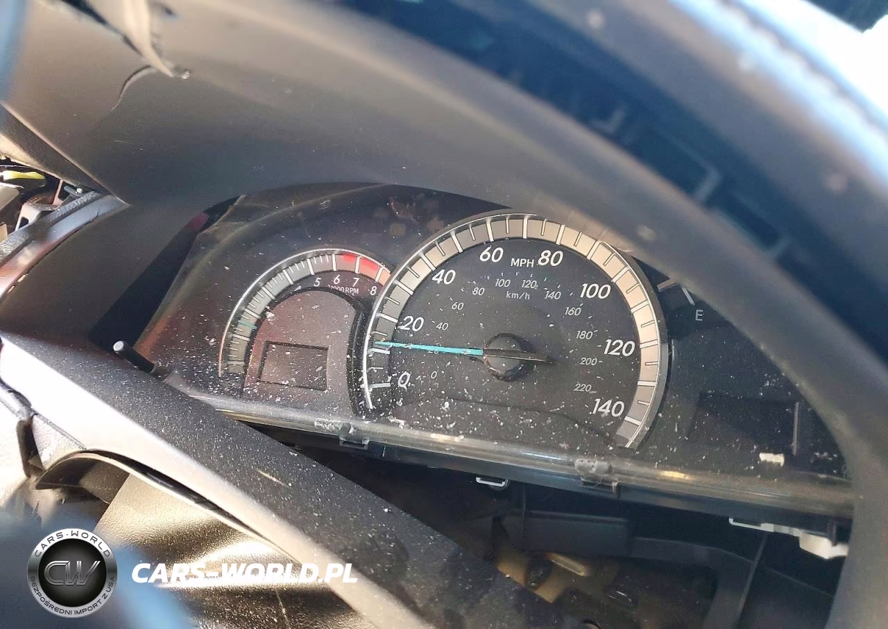 2014 Toyota Camry Se VIN:4T1BF1FK2EU828956 - 9