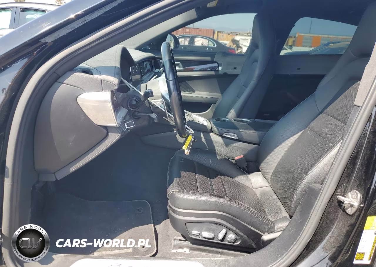 2020 Porsche Panamera Base VIN:WP0AA2A72LL103772 - 7