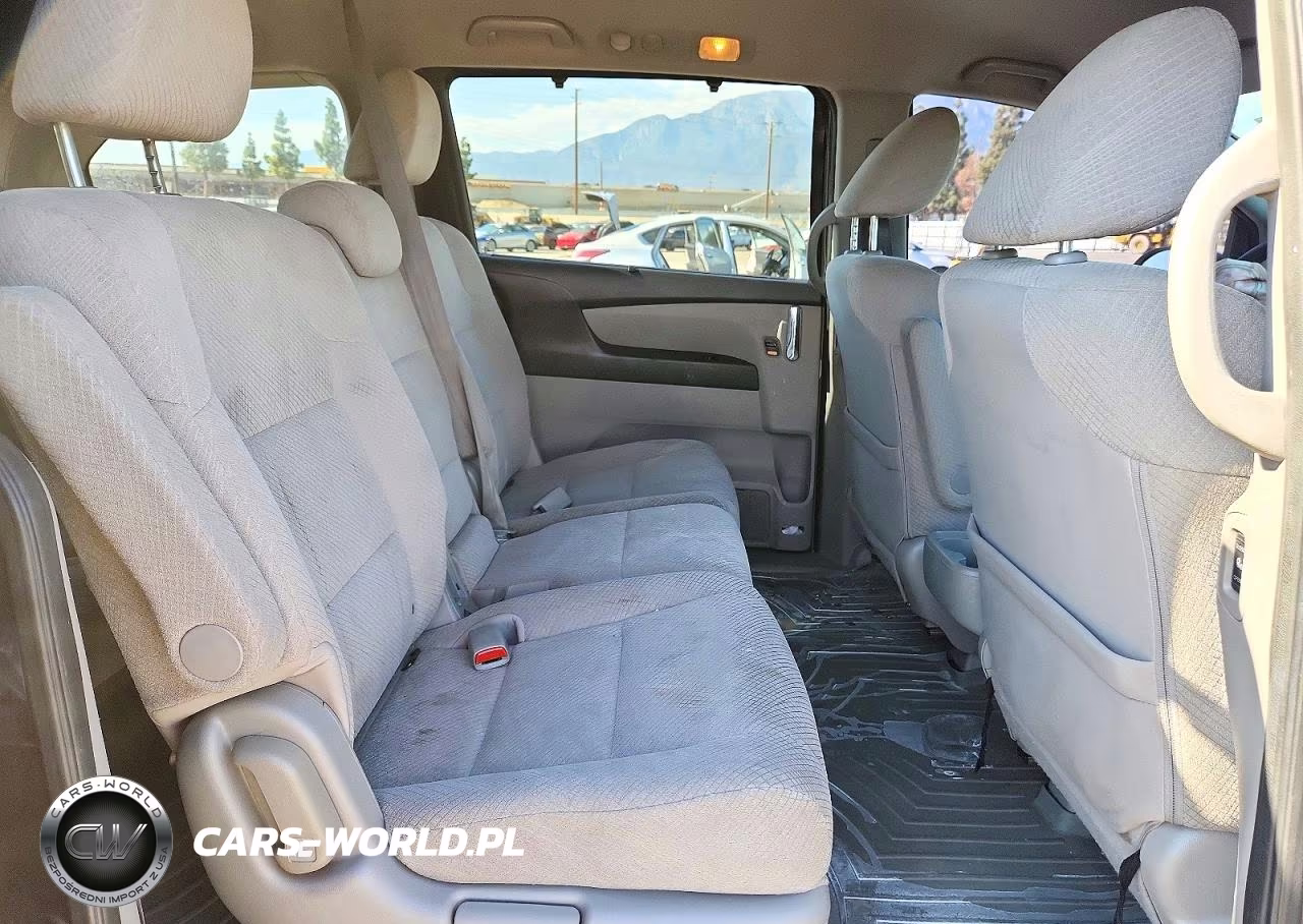 2016 Honda Odyssey Se VIN:5FNRL5H39GB078315 - 11