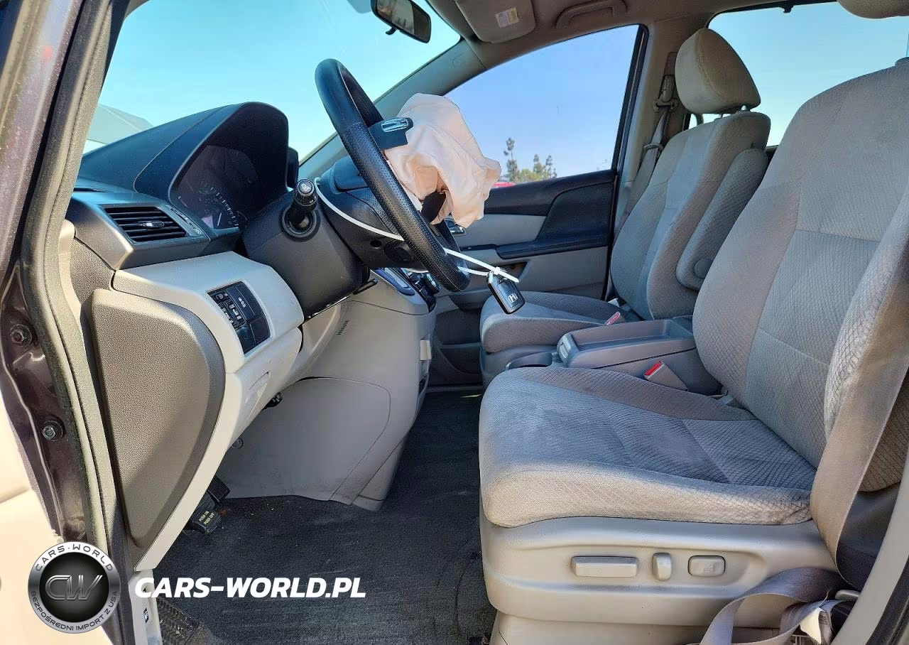 2016 Honda Odyssey Se VIN:5FNRL5H39GB078315 - 7