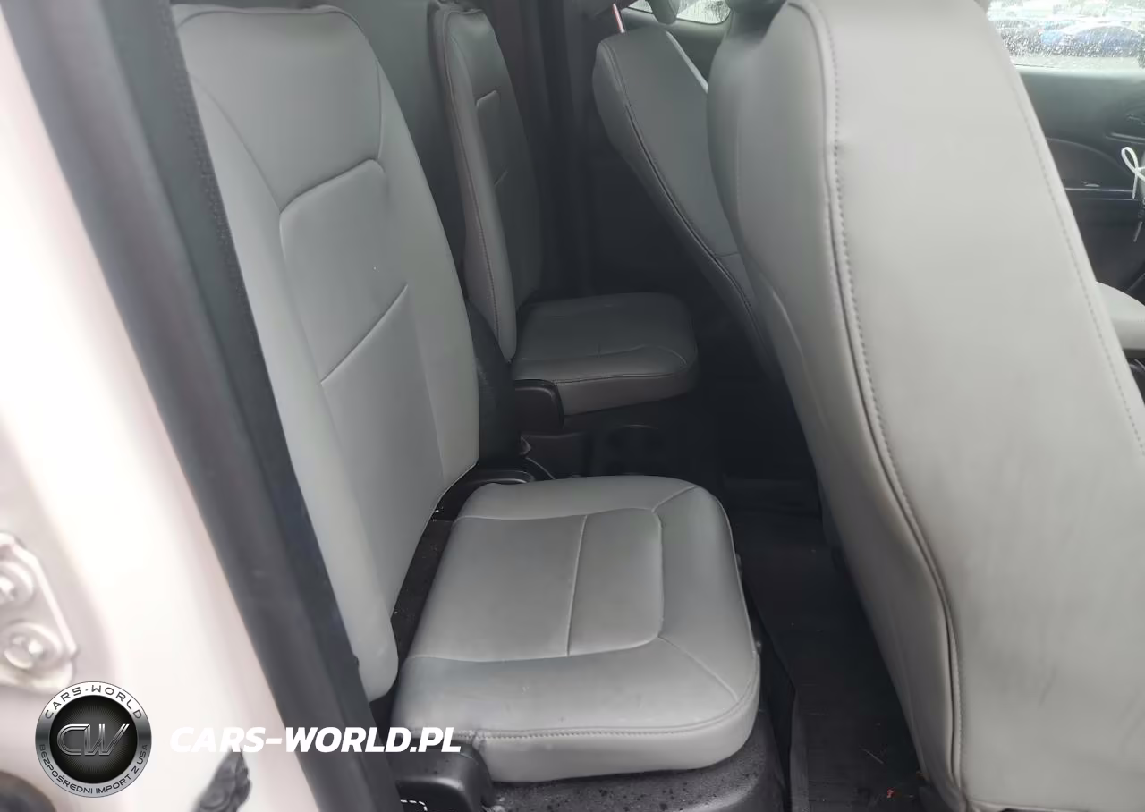 2019 Chevrolet Colorado VIN:1GCHSBEA5K1120707 - 10