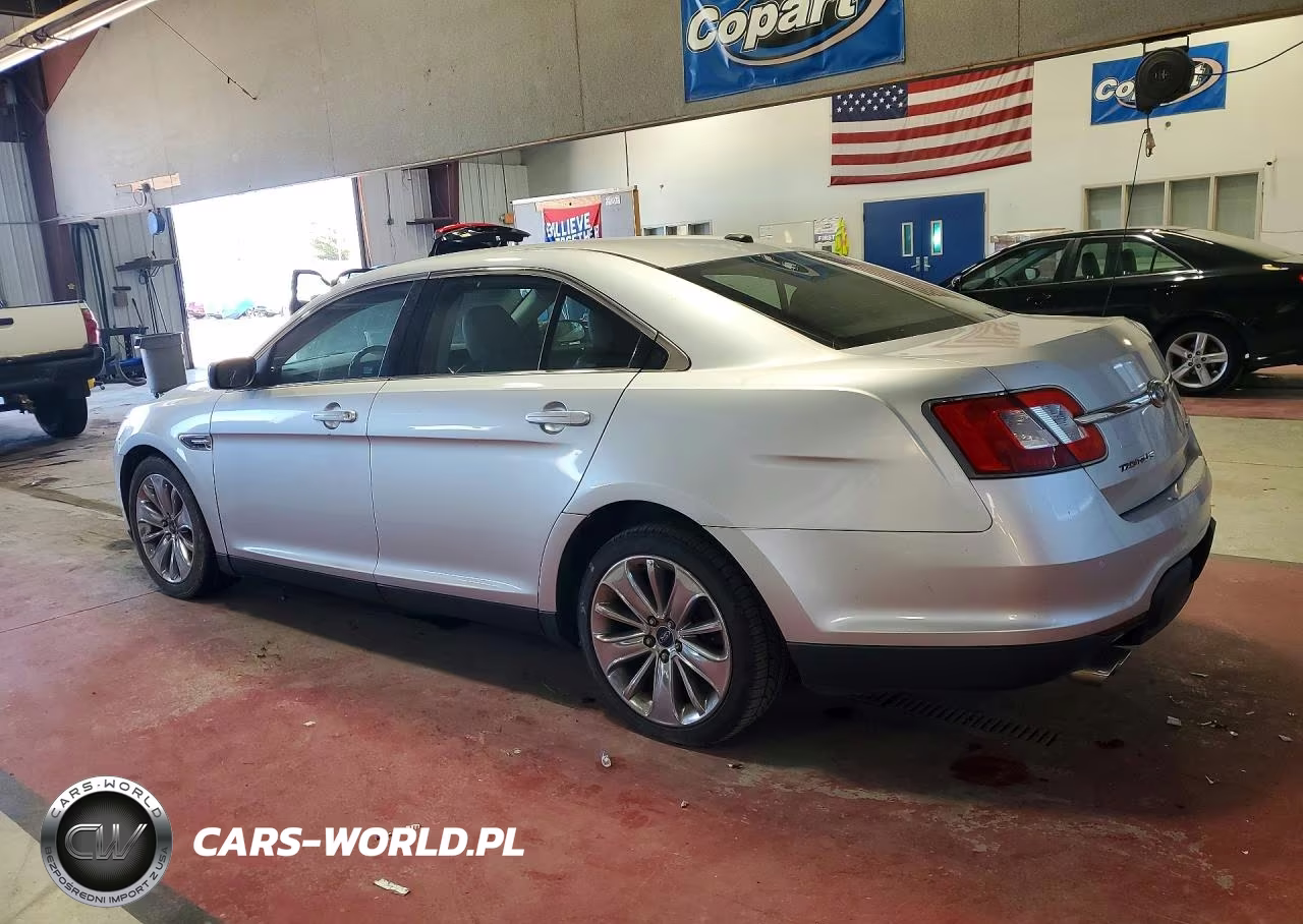 2010 Ford Taurus Limited VIN:1FAHP2FW3AG120749 - 2