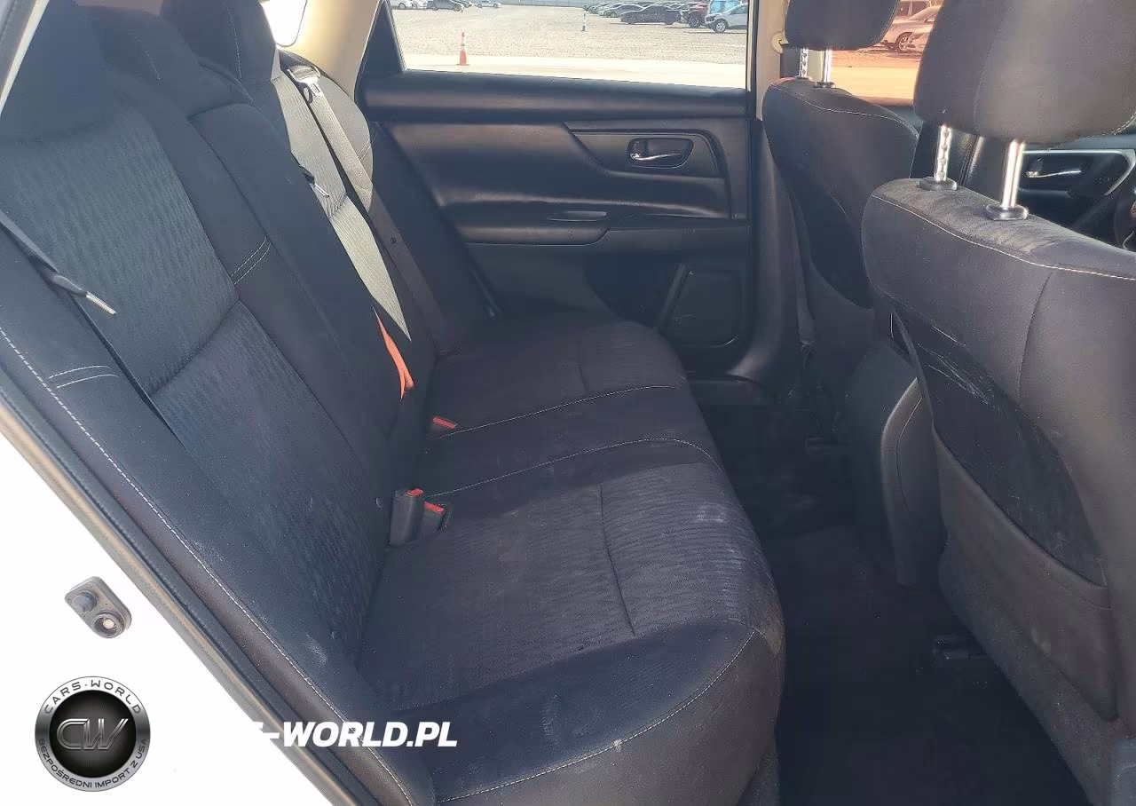 2018 Nissan Altima 2.5 S VIN:1N4AL3AP9JC211101 - 10