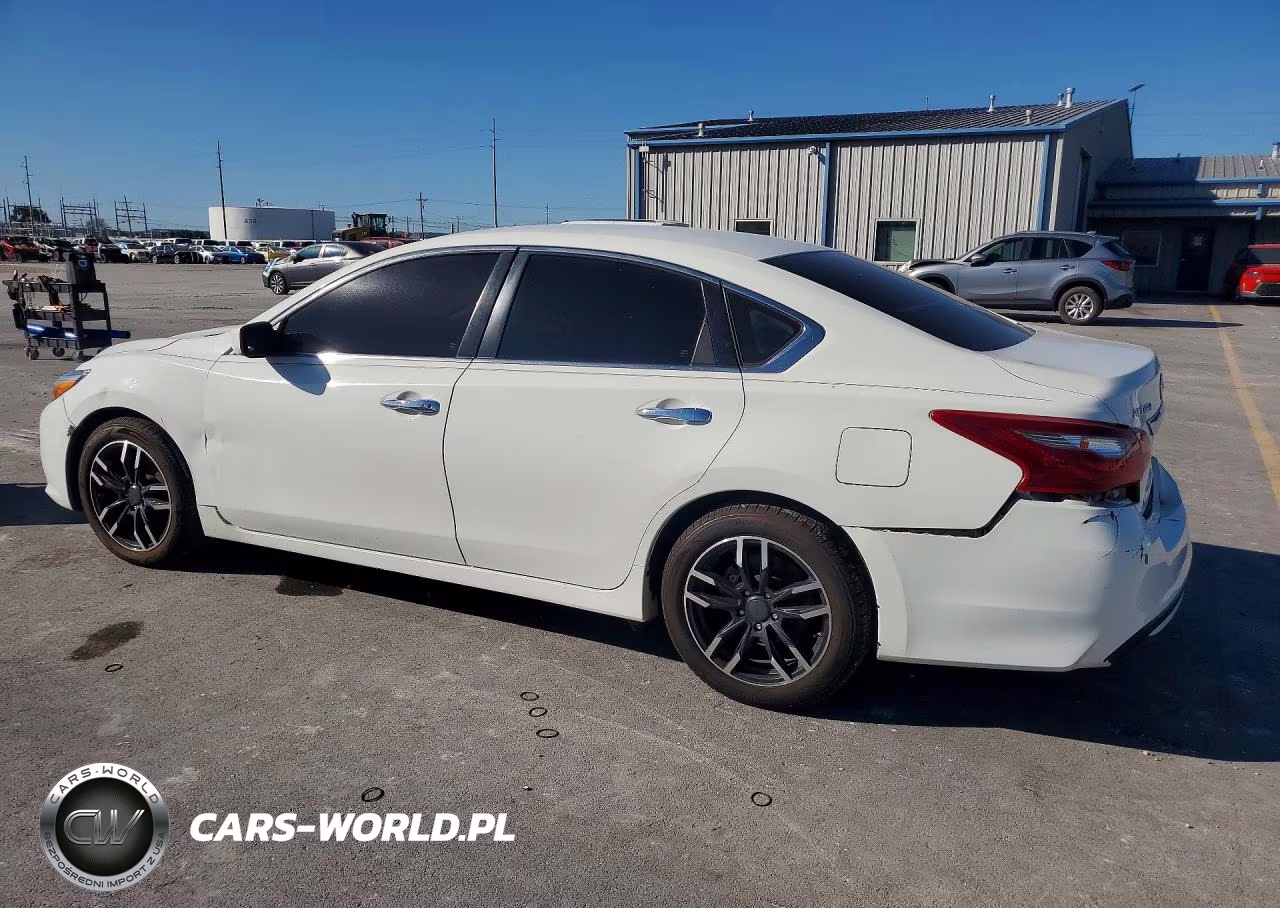 2018 Nissan Altima 2.5 S VIN:1N4AL3AP9JC211101 - 2